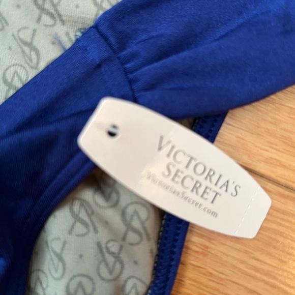 Victorias Secret two piece swimsuit new with tags - Picture 9 of 9